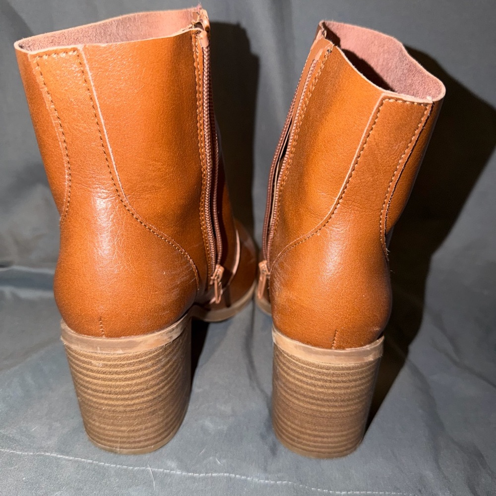 Women's Tan Leather Block Heel Ankle Boots